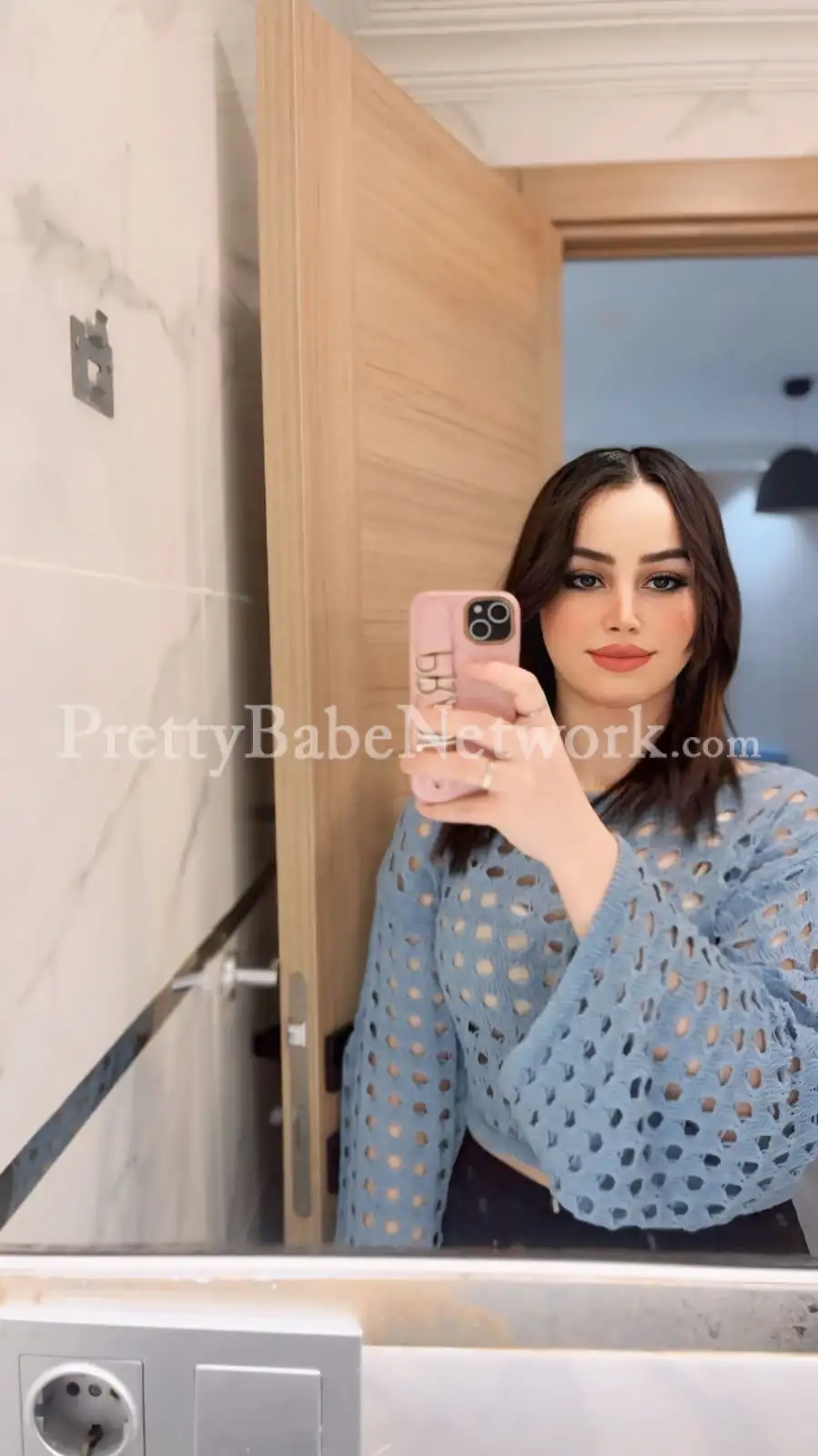 I am Asma Lovely Moroccan Escort Girl in Delhi. Hire Me Today